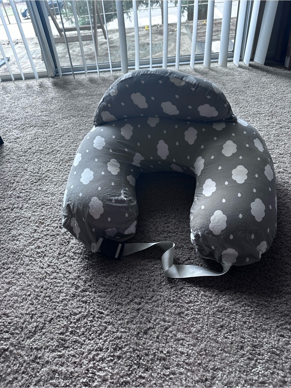 Gray Cloud-Print Kids Support Pillow with Adjustable Strap